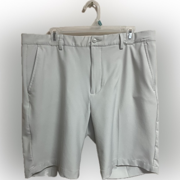 Greg Norman Men’s Khaki/Beige Golf Shorts Flat Front 36” Waist 10” Inseam - Picture 1 of 5